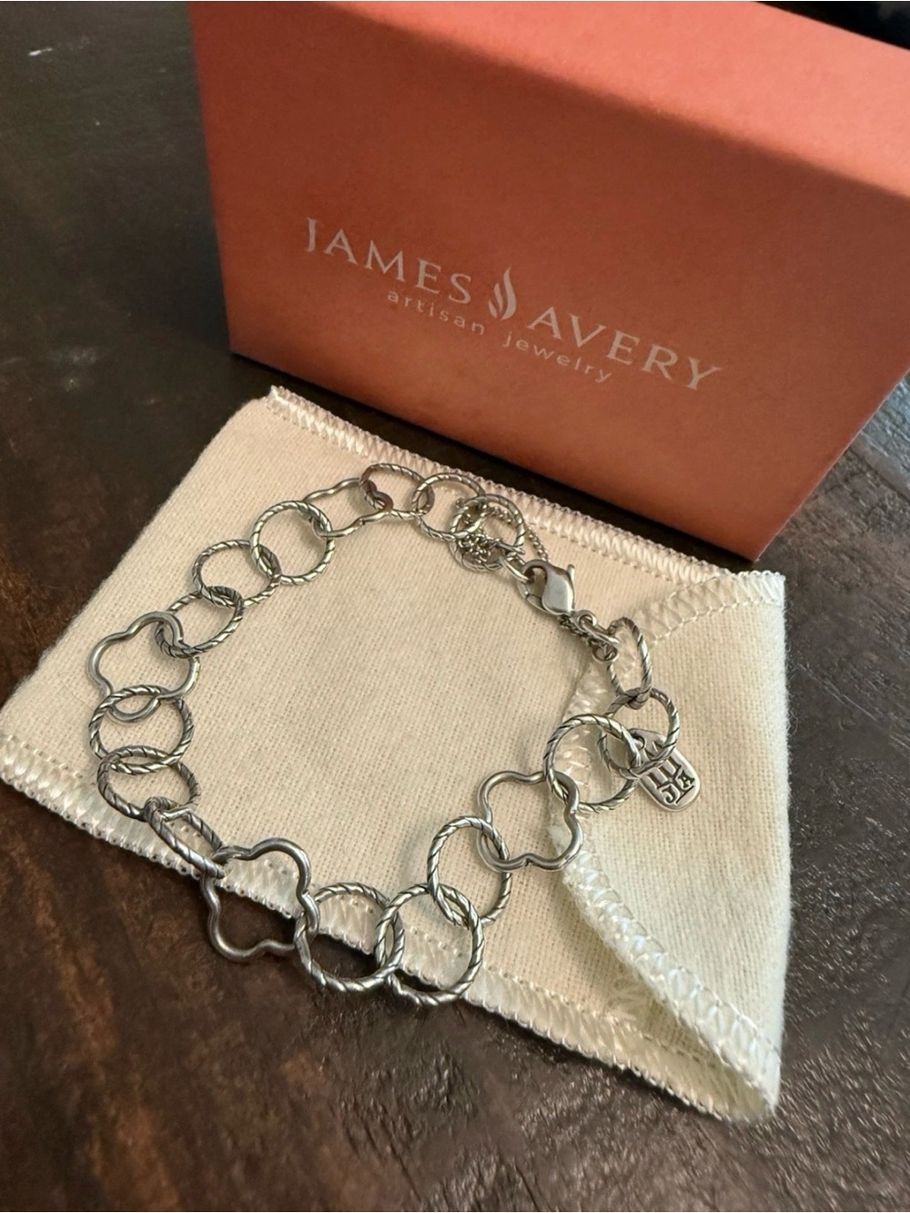 Retired James Avery Quatrefoil Twisted Wire Sterling Silver Charm Bracelet 7in